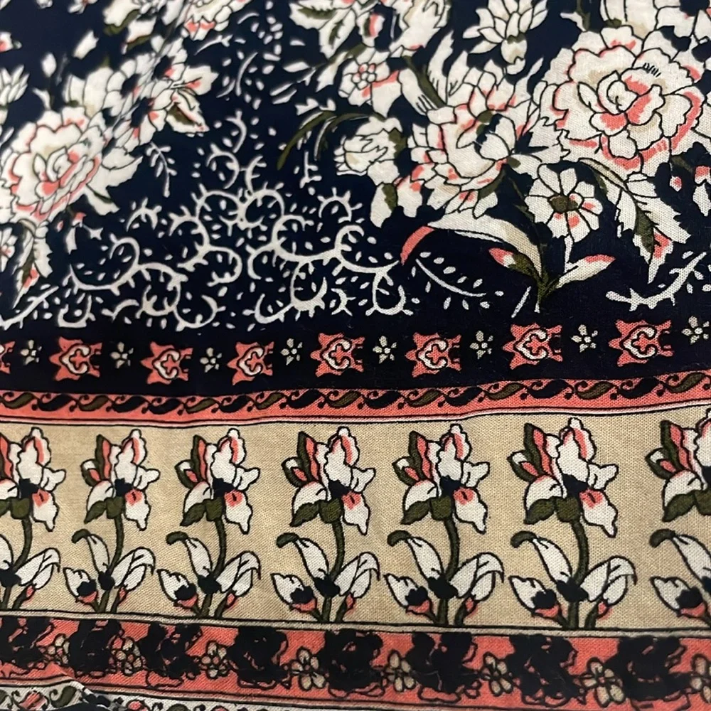 Universal Fashion Top Womens Small Blue White Boho Floral Pullover Blouse - Picture 8 of 10